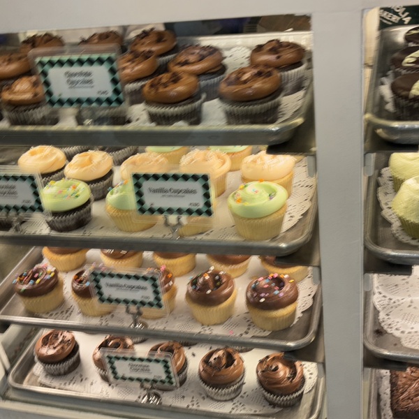 Magnolia Bakery 